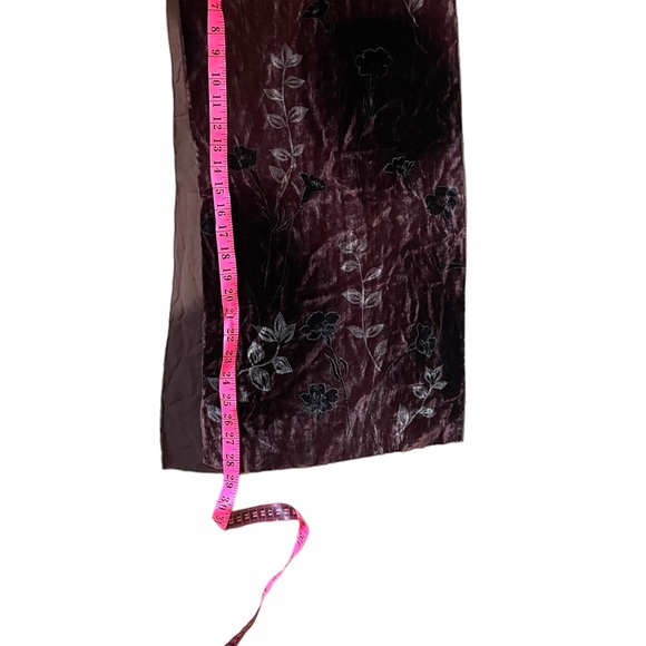 Velvet Floral Scarf - Picture 6 of 6